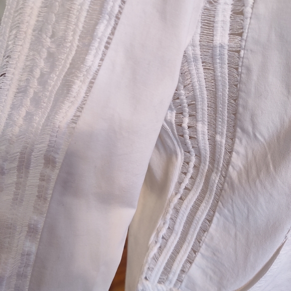 Chico's Zenergy white zip light weight jacket - Picture 7 of 9